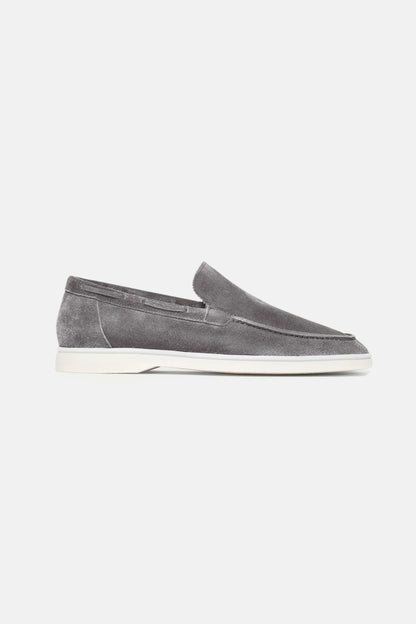 Low suede loafers grey
