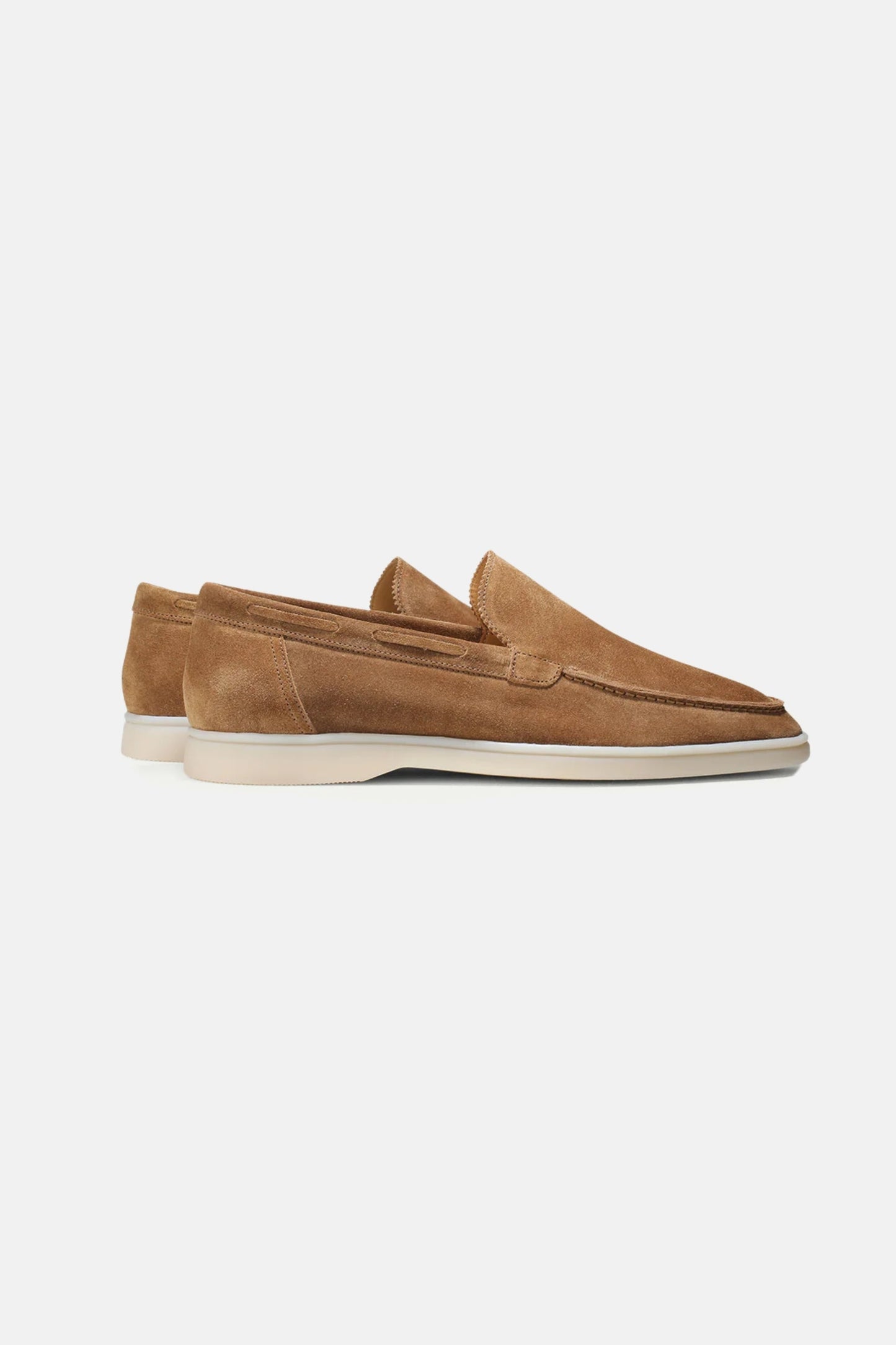 Low suede loafers caramel