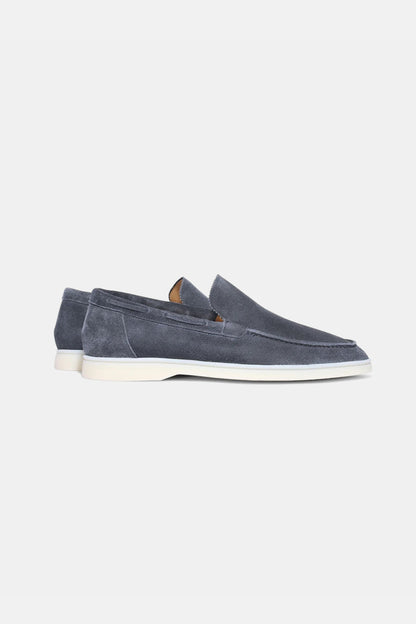 Low suede loafers dark blue