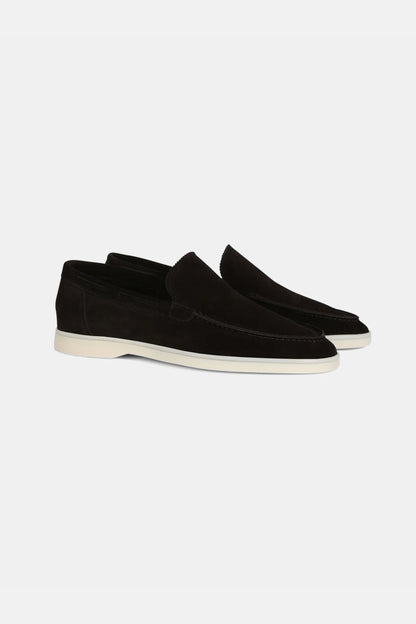 Low suede loafers black