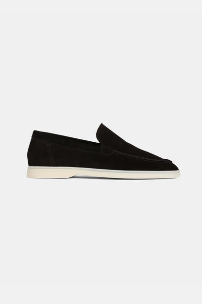 Low suede loafers black